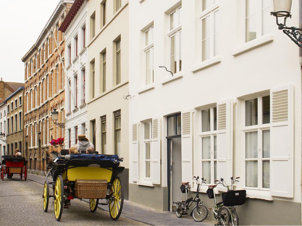 B&B Alphabet - Luxury Guesthouse And Art Gallery Bruges Exterior photo